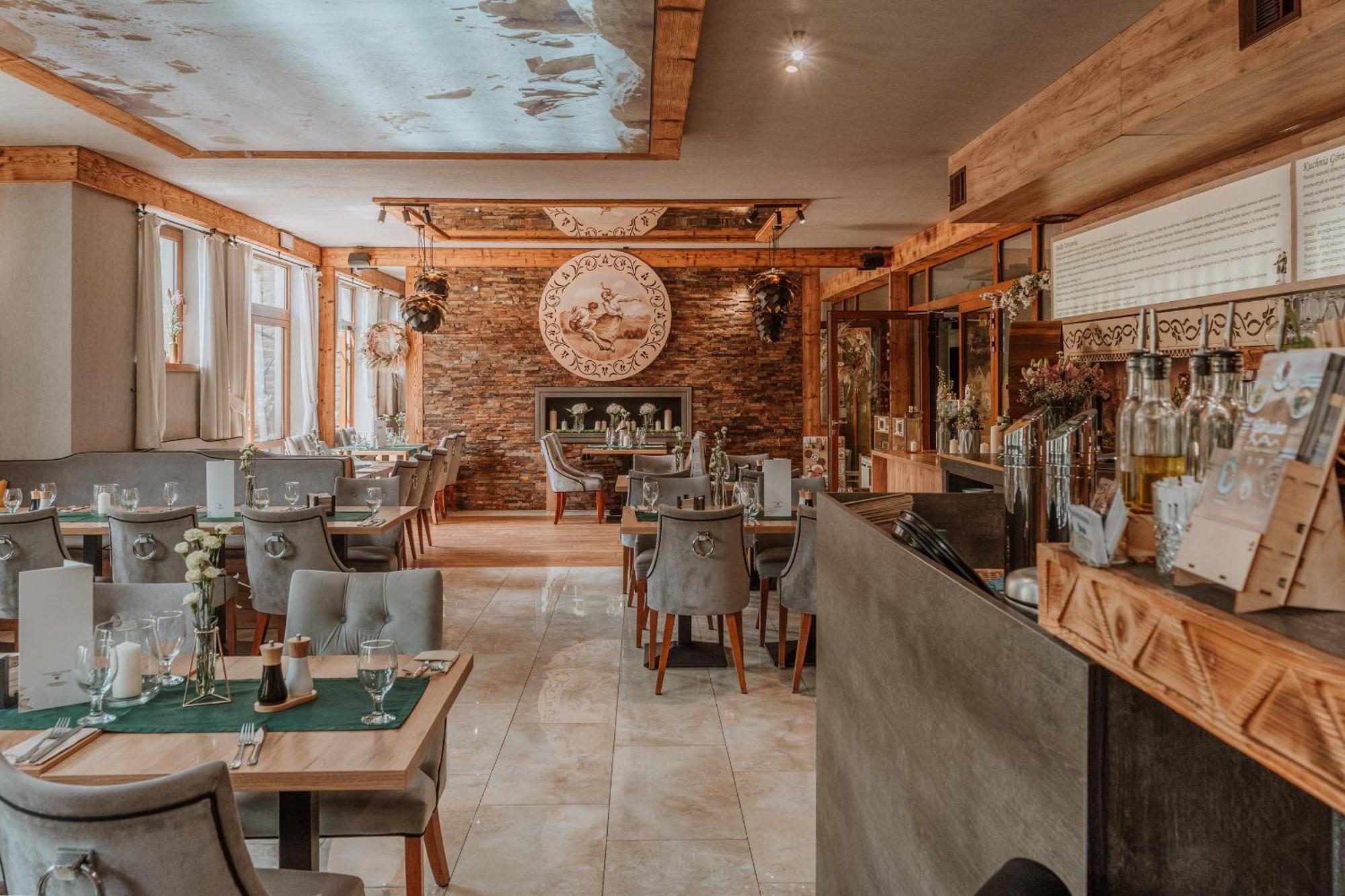 Aparthotel Goralski Spa & Restaurant Bialka Tatrzanska Bagian luar foto