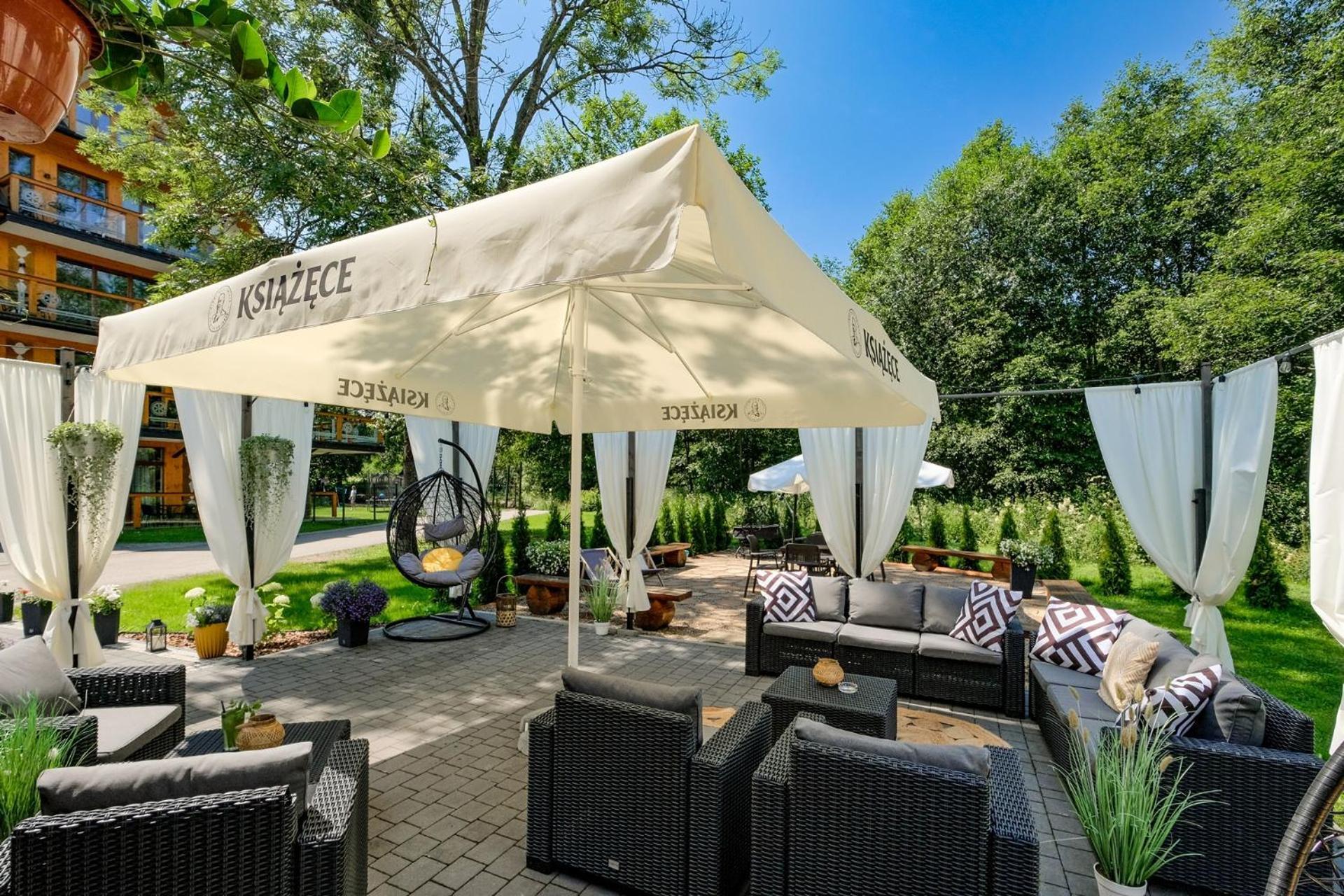 Aparthotel Goralski Spa & Restaurant Bialka Tatrzanska Bagian luar foto