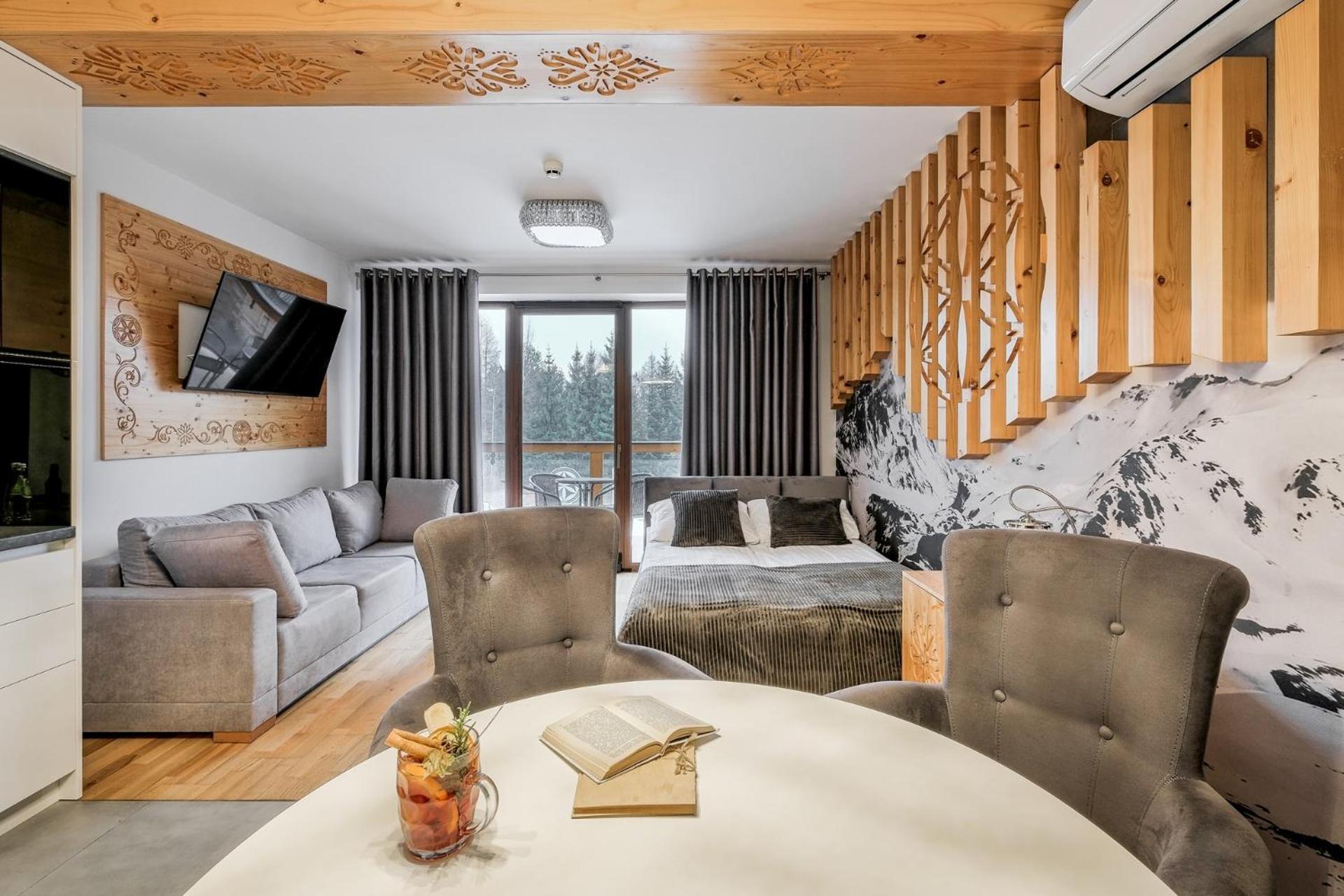 Aparthotel Goralski Spa & Restaurant Bialka Tatrzanska Bagian luar foto
